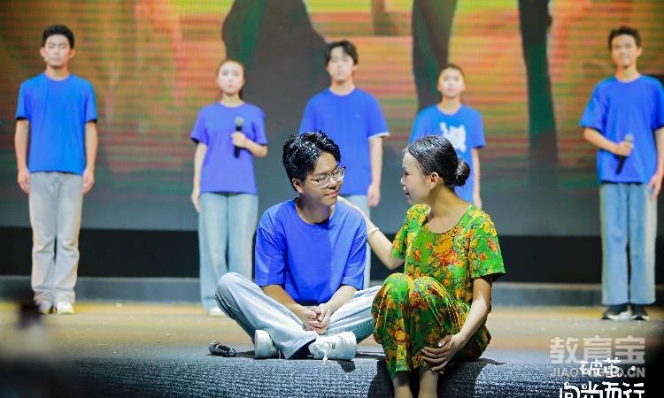 汇演朗诵照片