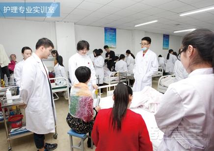 济南春季高考护理专业_小班_1496课时_费用_