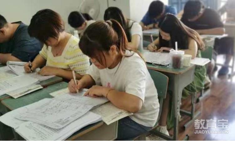 雅安资料员培训学校 0基础