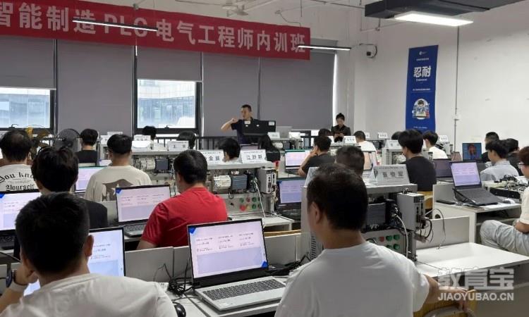 立足工控岗位分层特点，坚持务实透明的就业培养思路