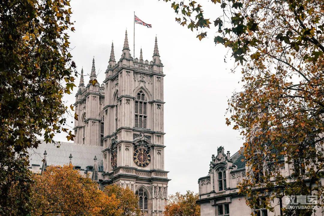 761dc669a33951148c5dfe773a6546f3_london-5102512_1280.jpg
