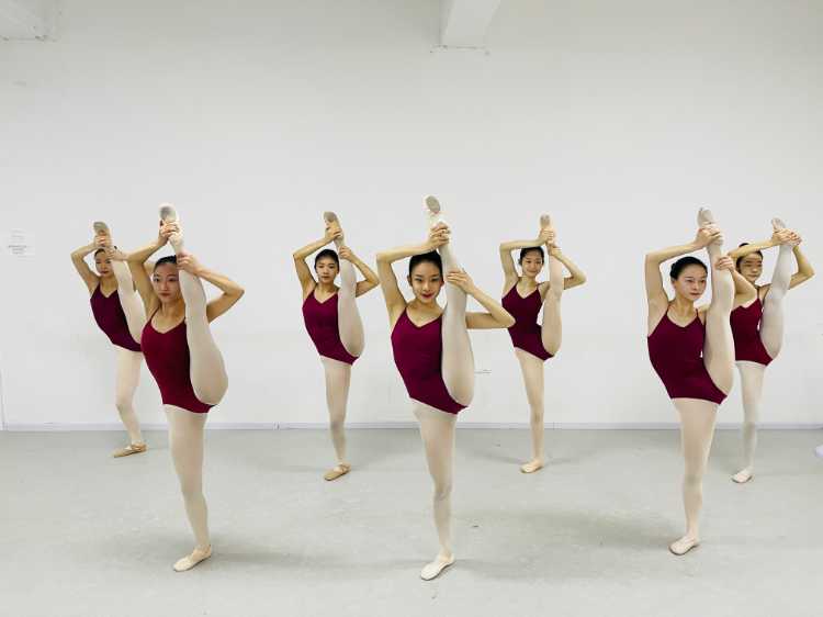 舞蹈集训班（7-12月）-艺考舞蹈培训机