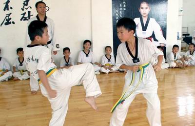 孩子学习跆拳道家长应该怎样做 跆拳道练习