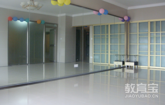 提升气质锻炼脊柱的瑜伽练习 瑜伽动作