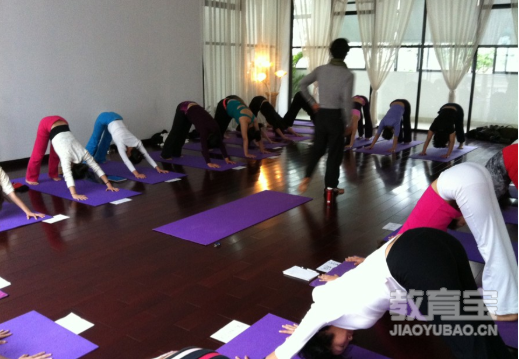 练瑜伽的时间和强度是成功的基石 瑜伽基本功
