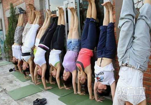 虐腹动作及5步瑜伽呼吸法 瑜伽动作