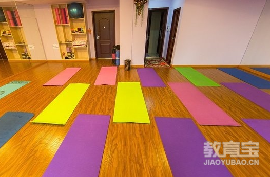 身体僵硬可以练习瑜伽吗 瑜伽练多久才能变柔软