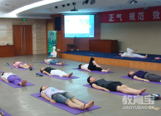 减轻压力的瑜伽练习 瑜伽动作分享