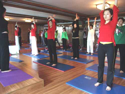 初学者练习瑜伽应该怎样练习呼吸 瑜伽动作分享