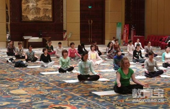 能够快速调整状态的瑜伽练习 练瑜伽的好处