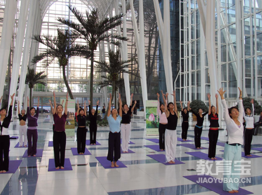 练习瑜伽可以长高吗 瑜伽动作分享