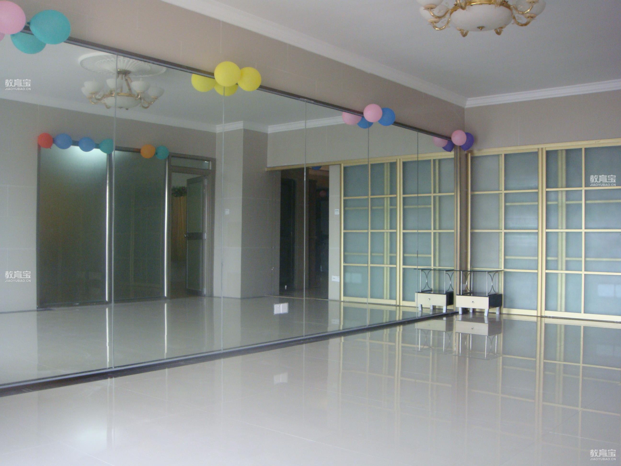 让你气色变好的冬日瑜伽体式 瑜伽动作