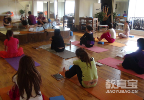 瑜伽后弯的好处 瑜伽动作