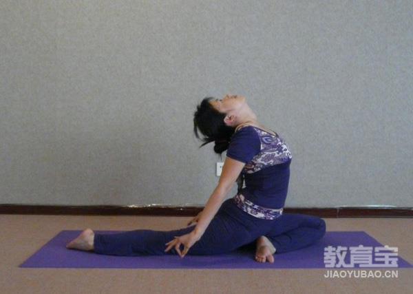 能够快速瘦手臂的瑜伽体式练习 减肥瑜伽
