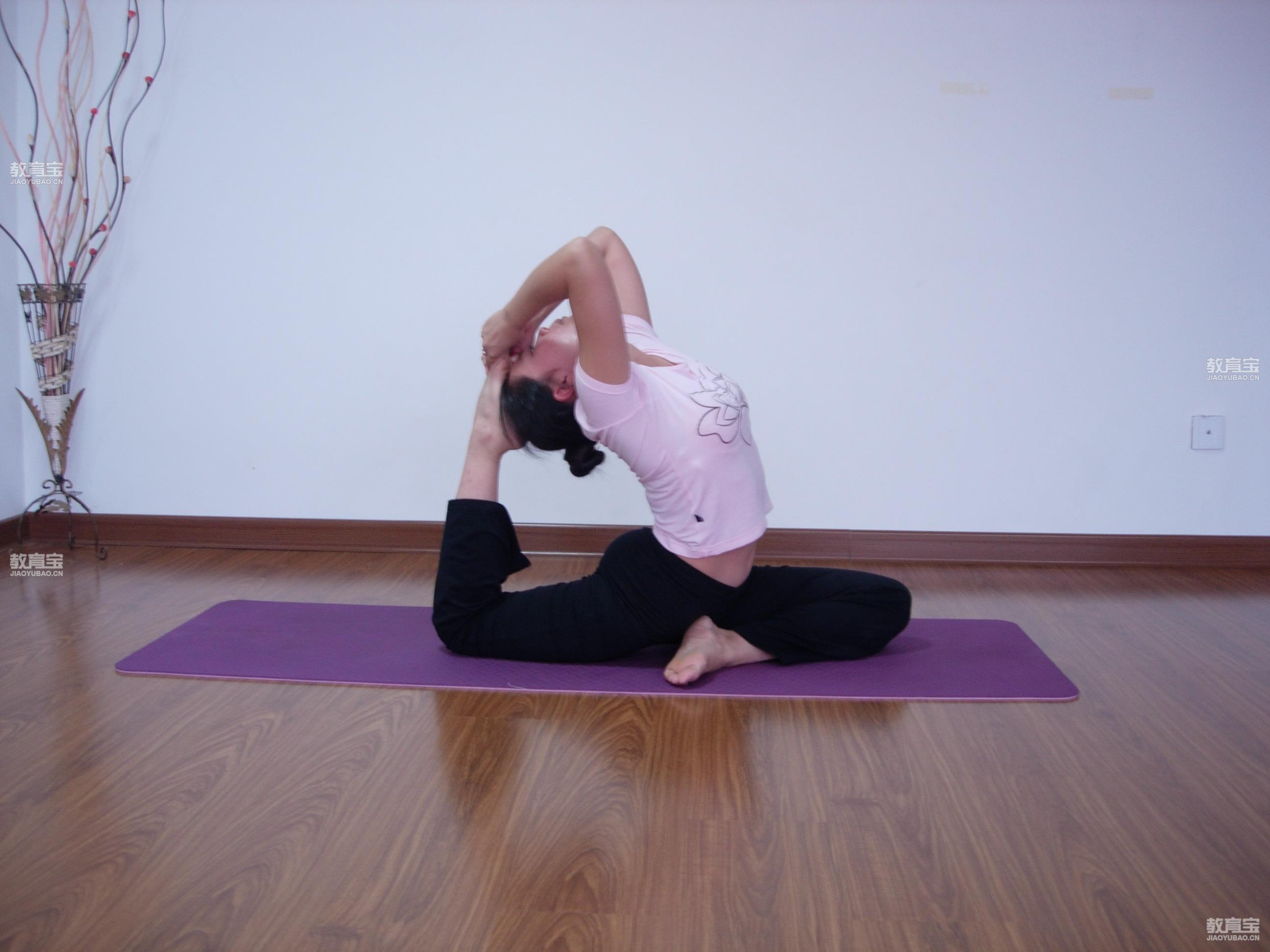 10个基本的瑜伽姿势帮你活动全身 瑜伽学习