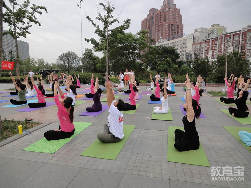 瑜伽老师给街头健身爱好者的练习建议   瑜伽动作