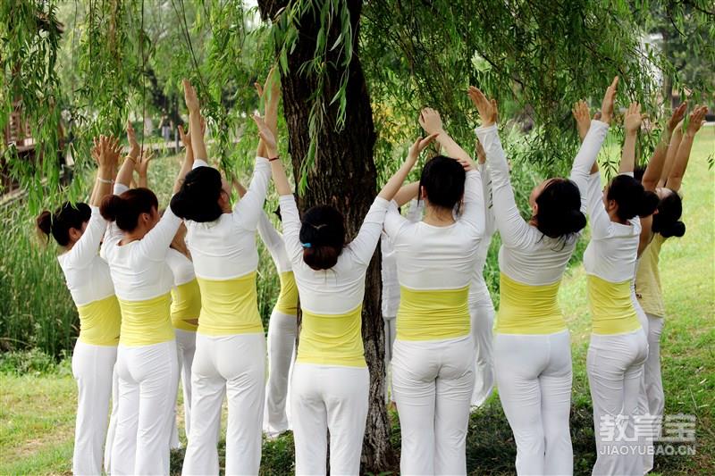 夏天练习瑜伽一定要注意这些     瑜伽动作