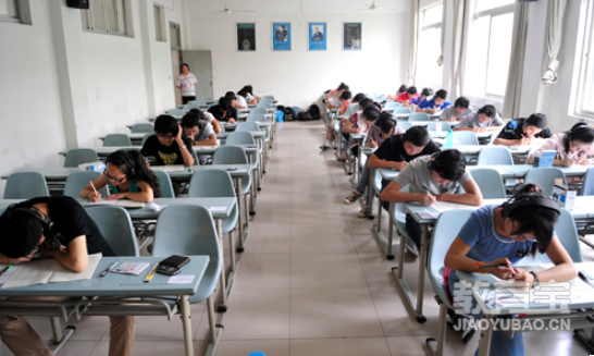 英语四六级考试需要注意哪些问题呢