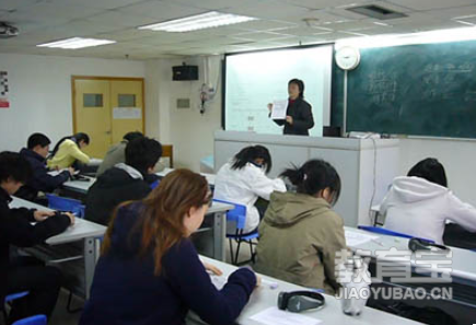 雅思与四六级哪个更简单呢