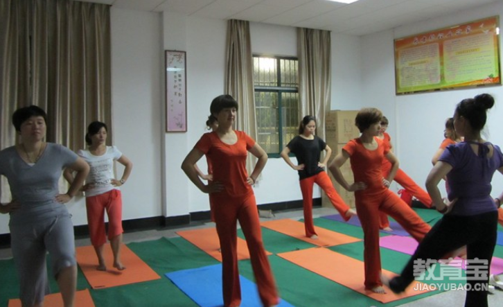 缓解压力的瑜伽动作分享