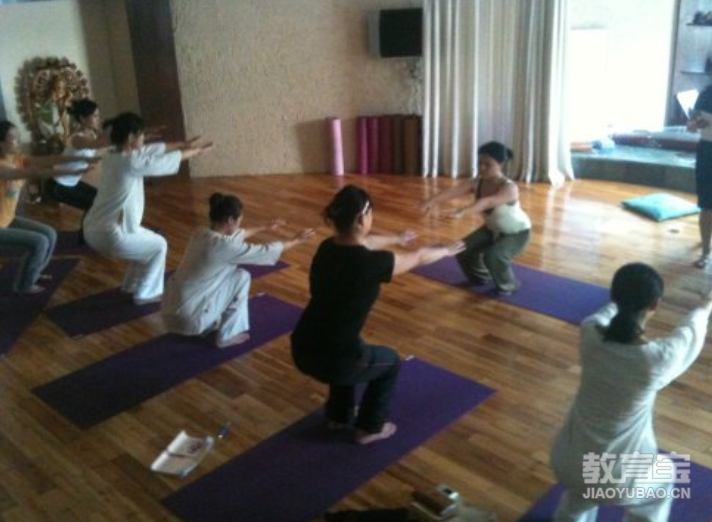 适合初学者练习的10个经典瑜伽体式