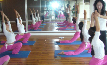 8个基础瑜伽动作技巧