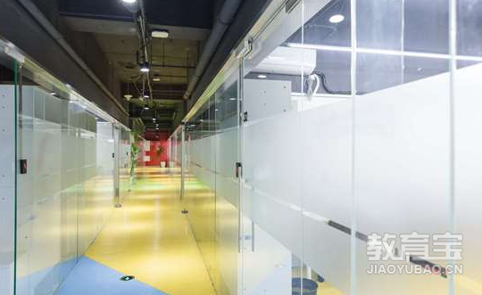 考二建要具备哪些条件