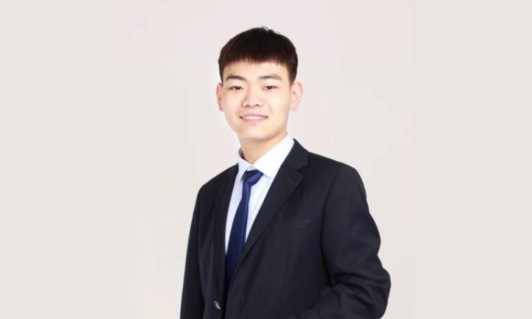 杨晋博