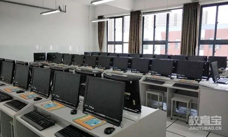 信息教室