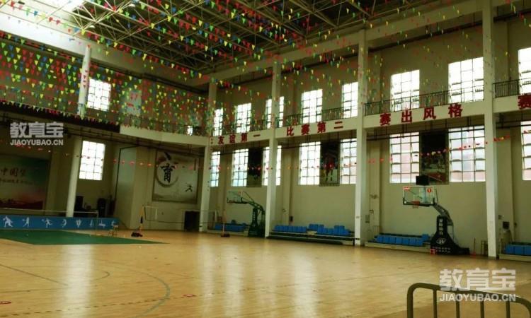 篮球室