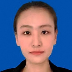 何榕竹