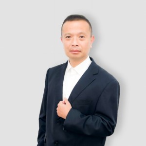 闫军