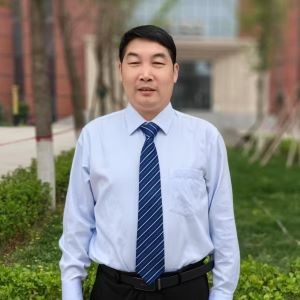 李家强