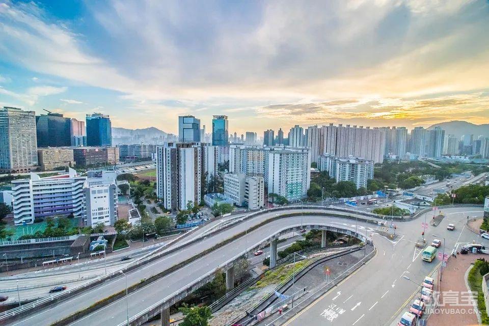 bf055f0d62878de534ab09907d85a3ea_hongkong-5137076_1280.jpg