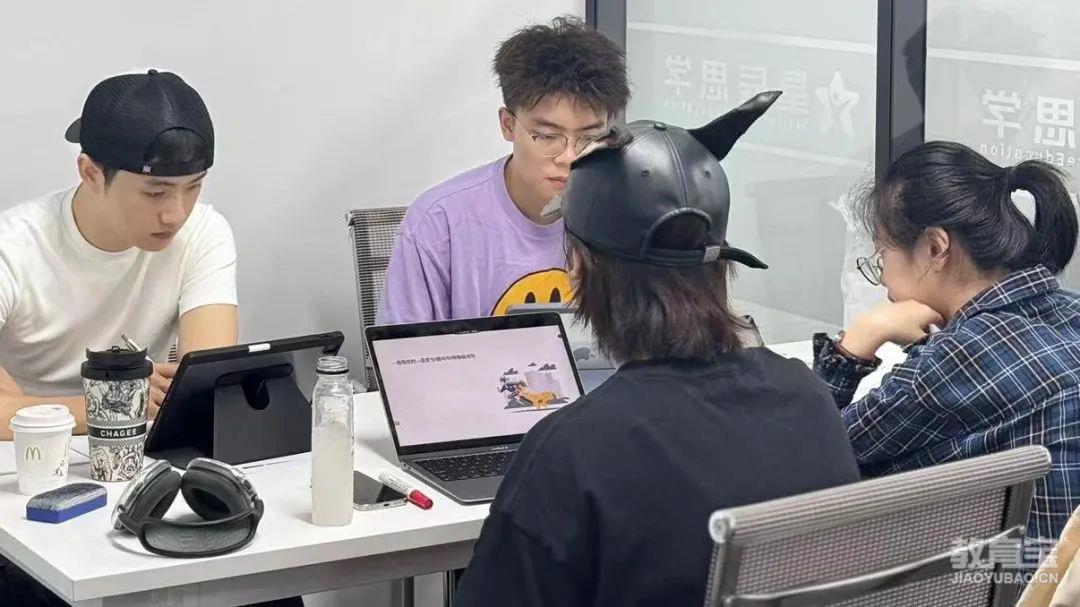 上课2.jpg