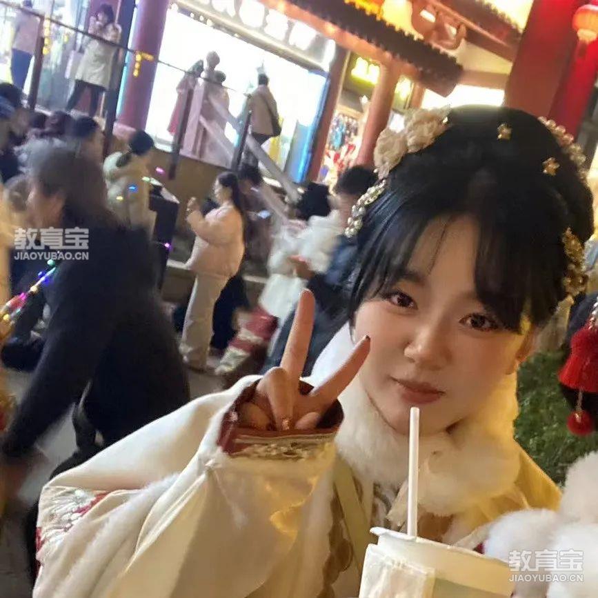 潭沐岑1.jpg
