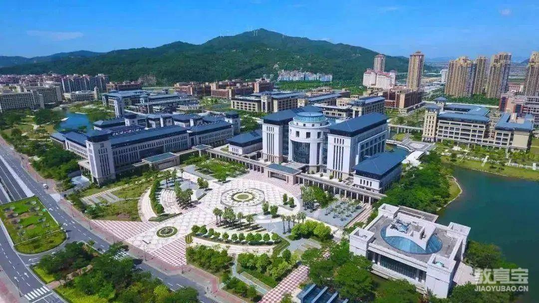 澳门大学内地本科2022招生简章（附申请条件及学费）_要求_高考_英语